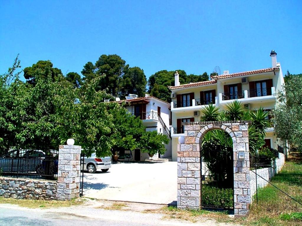Olympion Apartments Στάφυλος Εξωτερικό φωτογραφία